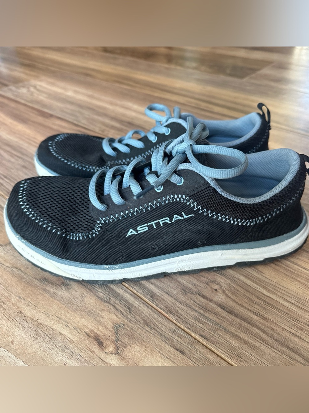 Astral Brewess 2.0 Women's Water Shoes Navy Blue Size 11 Kayak Hiking